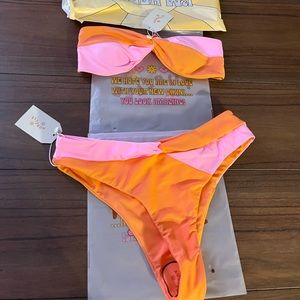 Brand new Aurelle swim set
